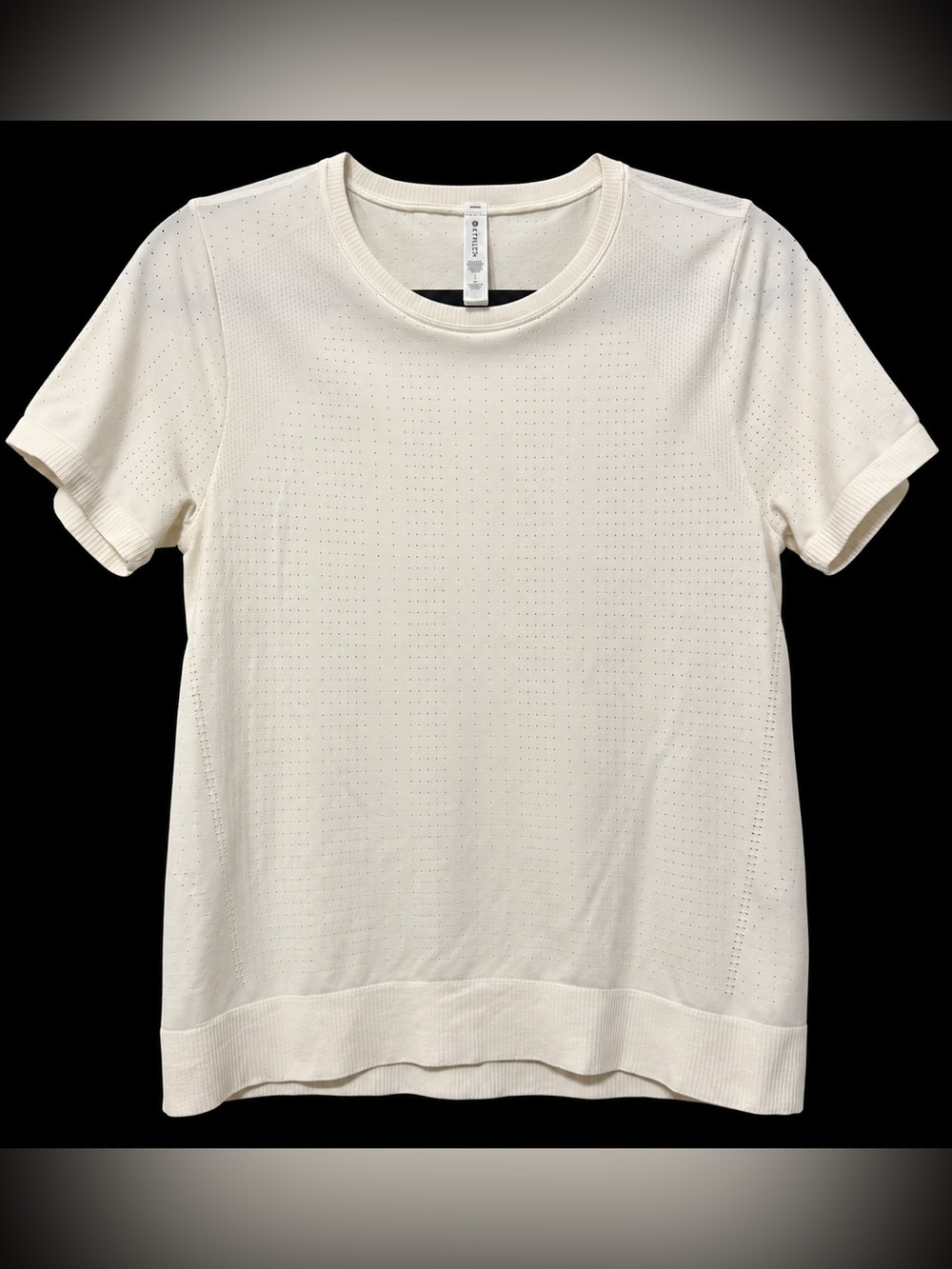 🦋 Athleta| In Motion Tee White Short Sleeve Breathable Perforated Top Size S